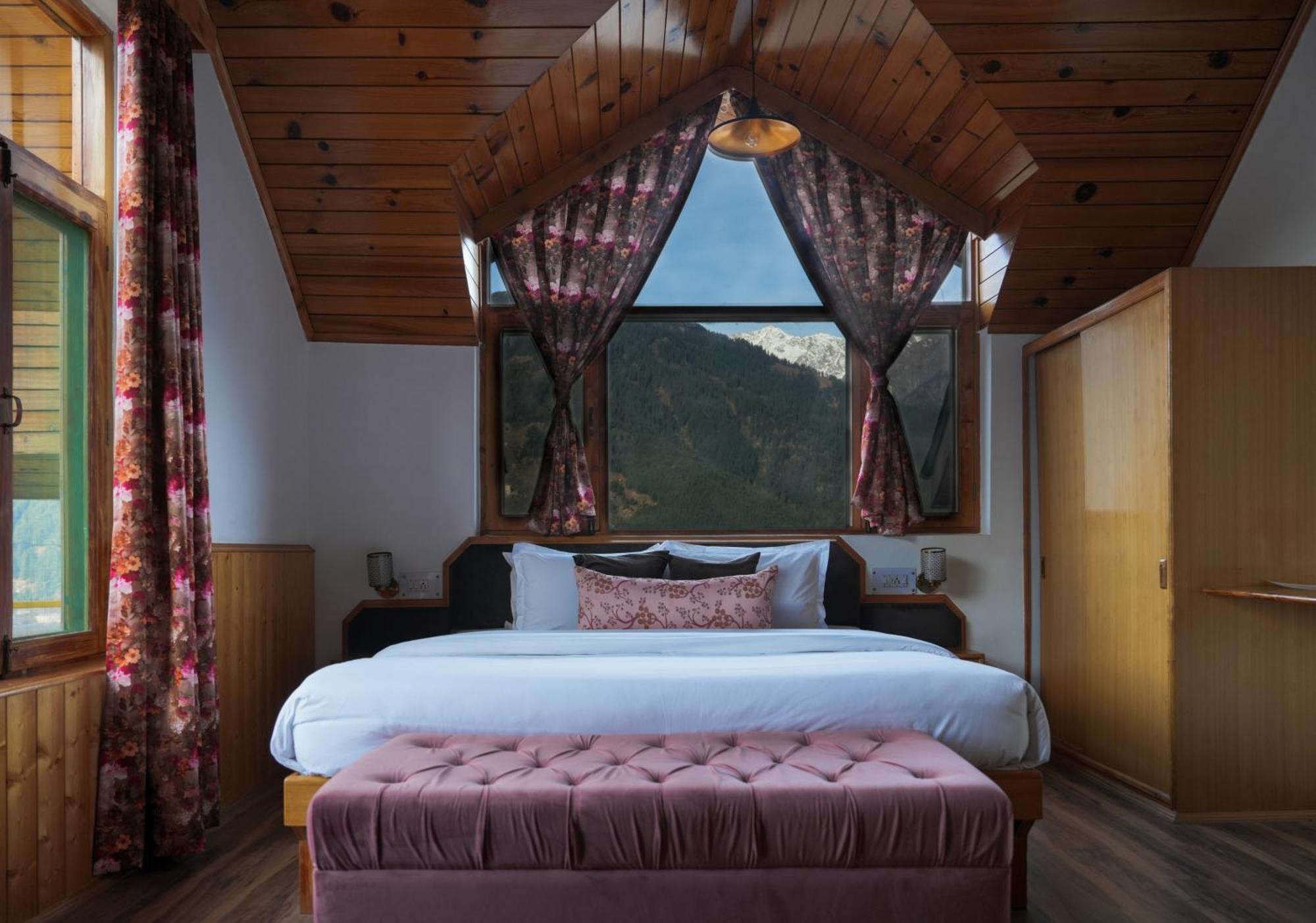 The Wooden Chalet, Manali Екстер'єр фото
